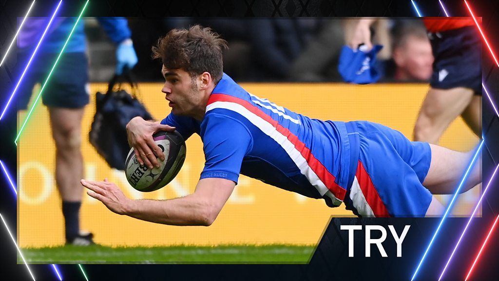 Six Nations: France's Damian Penaud scores his second and their sixth try against Scotland