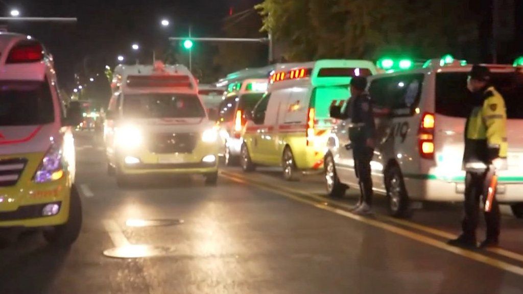 Ambulances in Seoul at night