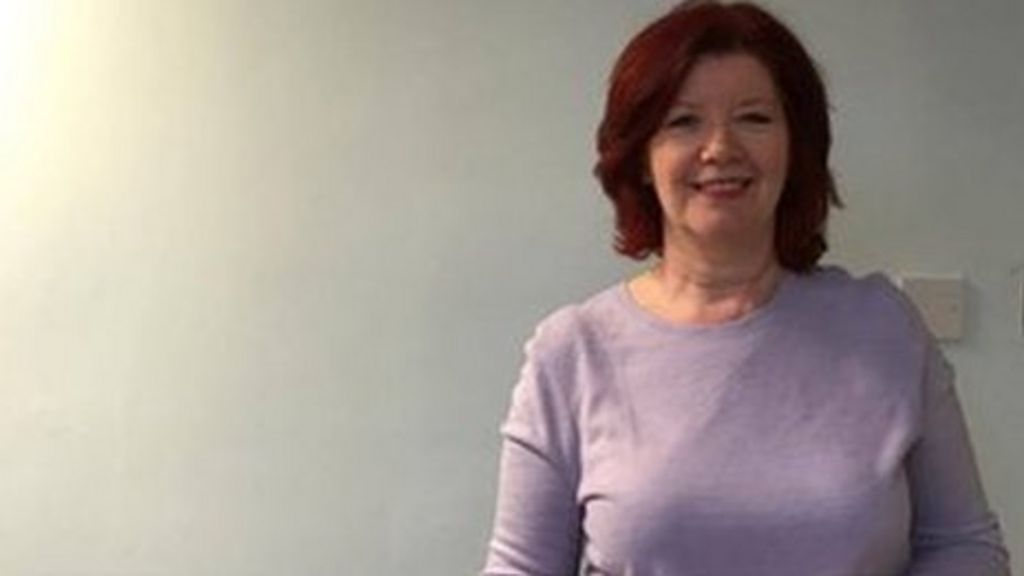 Derry woman picks up Penguin book deal
