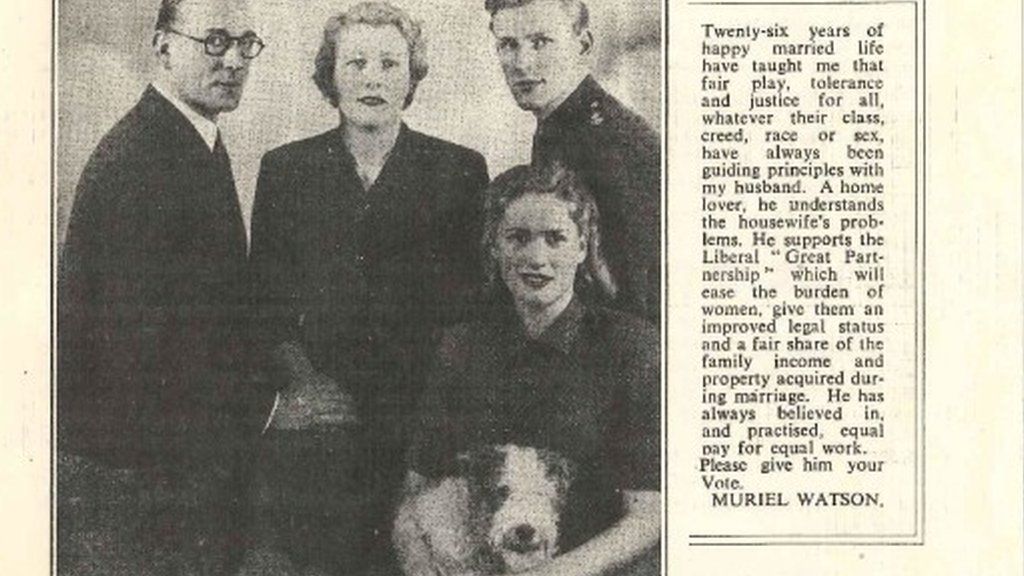 1950 Liberal election leaflet featuring a family photo, including a dog