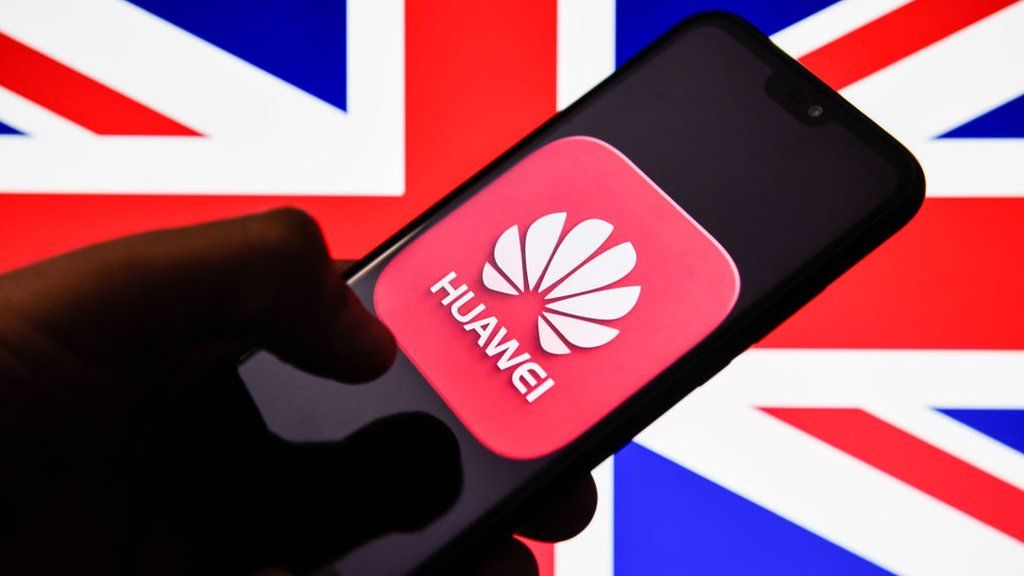 Huawei logo, union jack