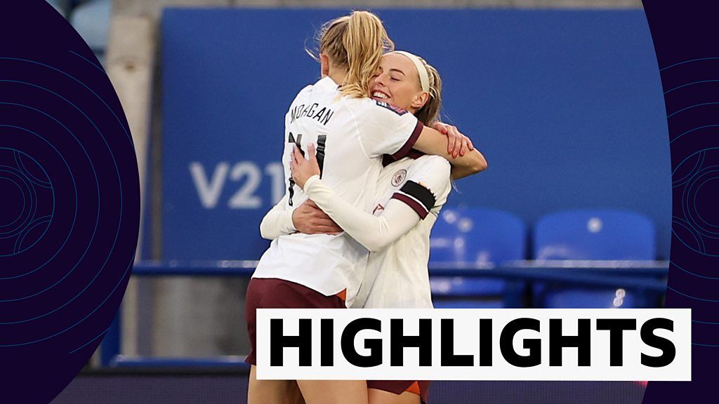 WSL highlights: Chloe Kelly goal sends Manchester City top of league
