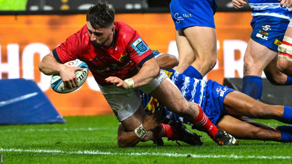 Alex Kendellen goes over for a Munster try in Saturday's game against Stormers