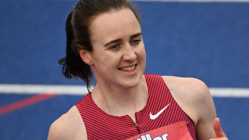 Diamond League: Laura Muir made to 'work hard' to win 1500m