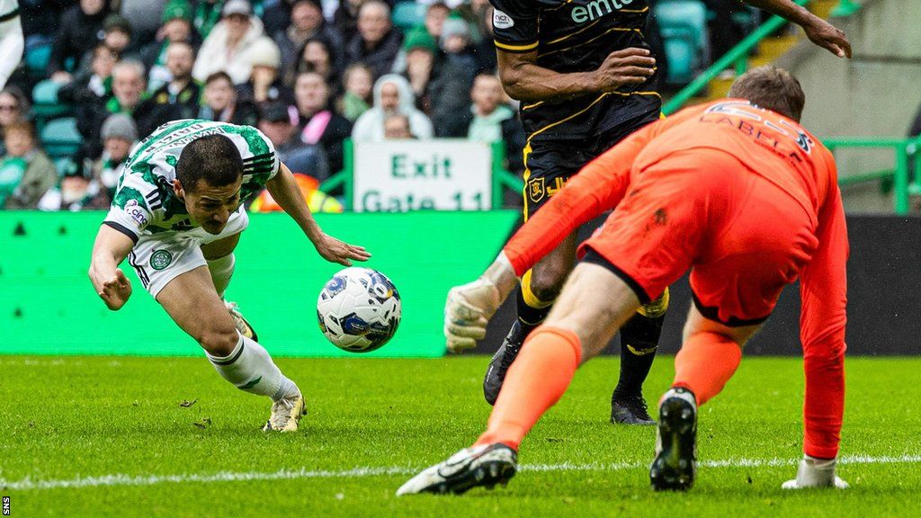 Celtic's Daizen Maeda heads his second goal