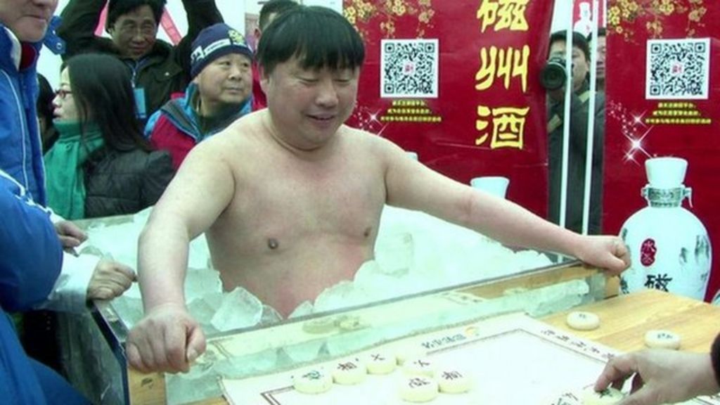 Man Buried In Ice Wins Chilly China Chess Challenge - BBC Newsround