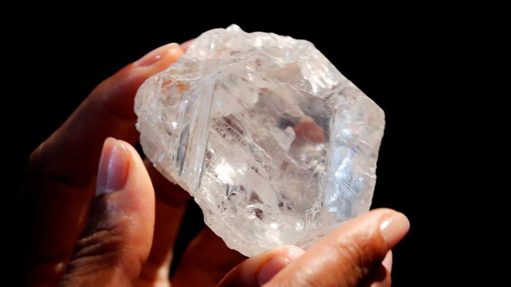 Diamond-Lesedi La Rona sold for $53m to London Jeweller - BBC News