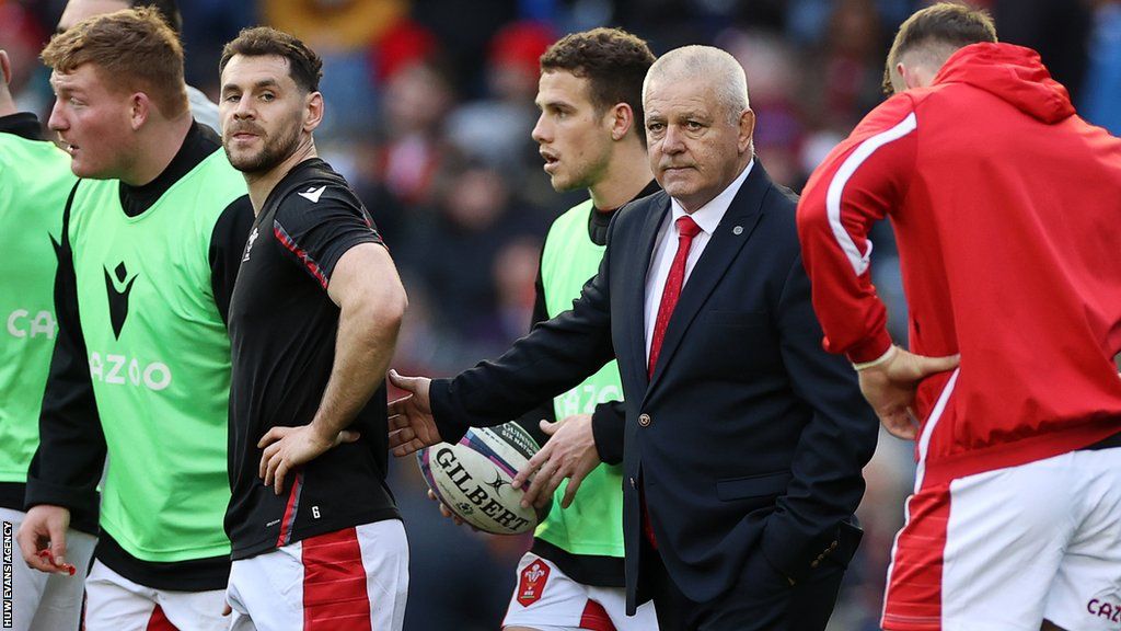 Six Nations 2023: 'Significant split' in Wales squad over strike threat,  says Warren Gatland - BBC Sport