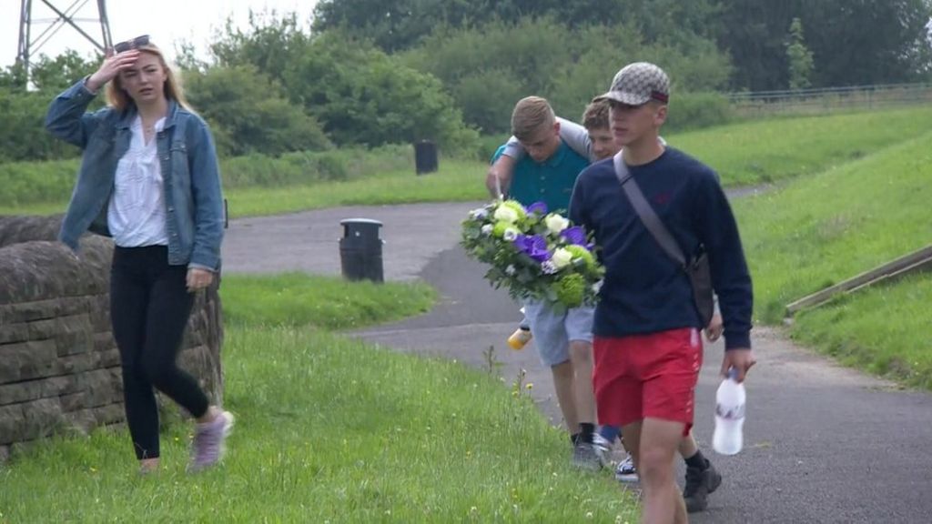Teenager drowns at Greenbooth Reservoir