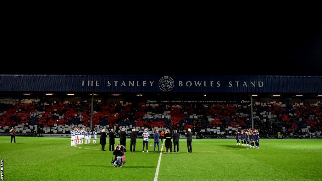 Queens Park Rangers and West Bromwich Albion players pay tribute to former QPR legend Stan Bowles before kick-off at Loftus Road