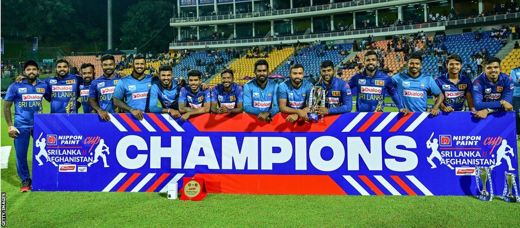 Sri Lanka with the ODI series trophy