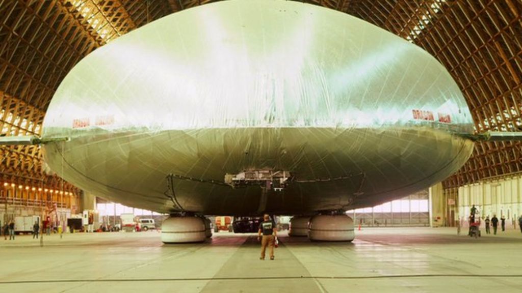 The giant airships that could carry 66 tonnes - BBC News