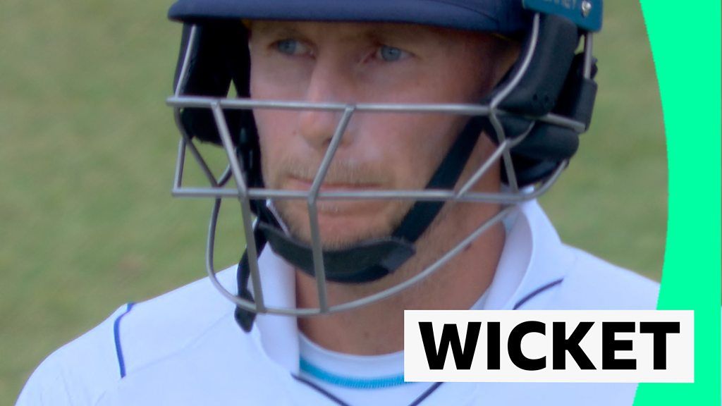 England v New Zealand: Joe Root caught and bowled by Trent Boult