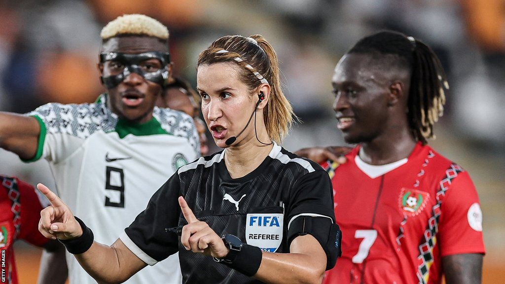 Referee Bouchra Karboubi officiates the Afcon 2023 football match between Nigeria and Guinea-Bissau