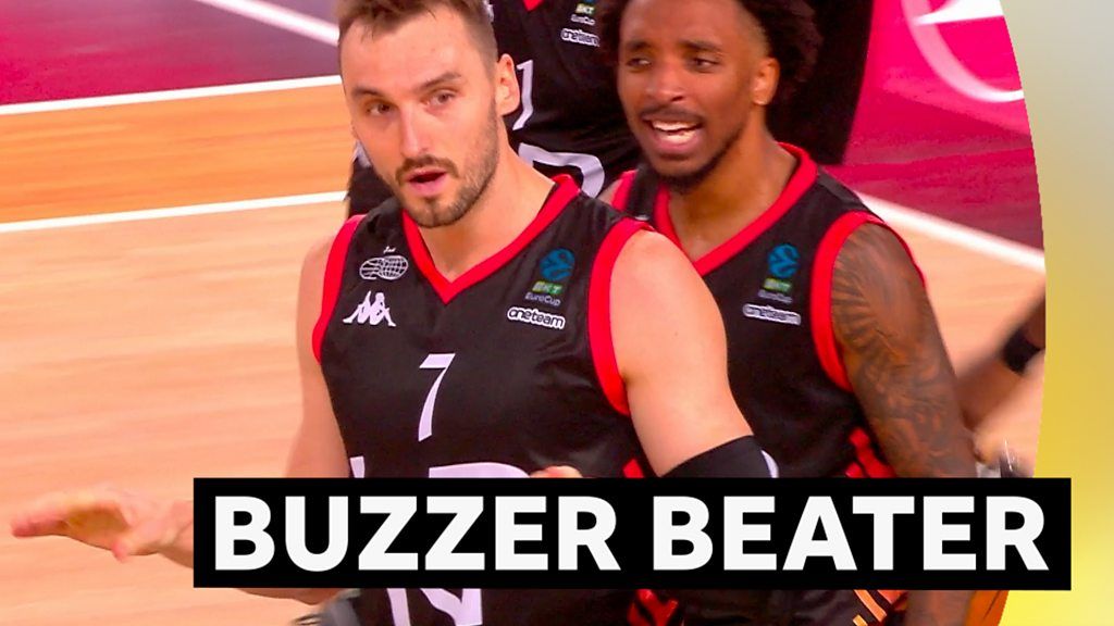 Lions' Dekker scores three-pointer with 0.2 seconds on clock