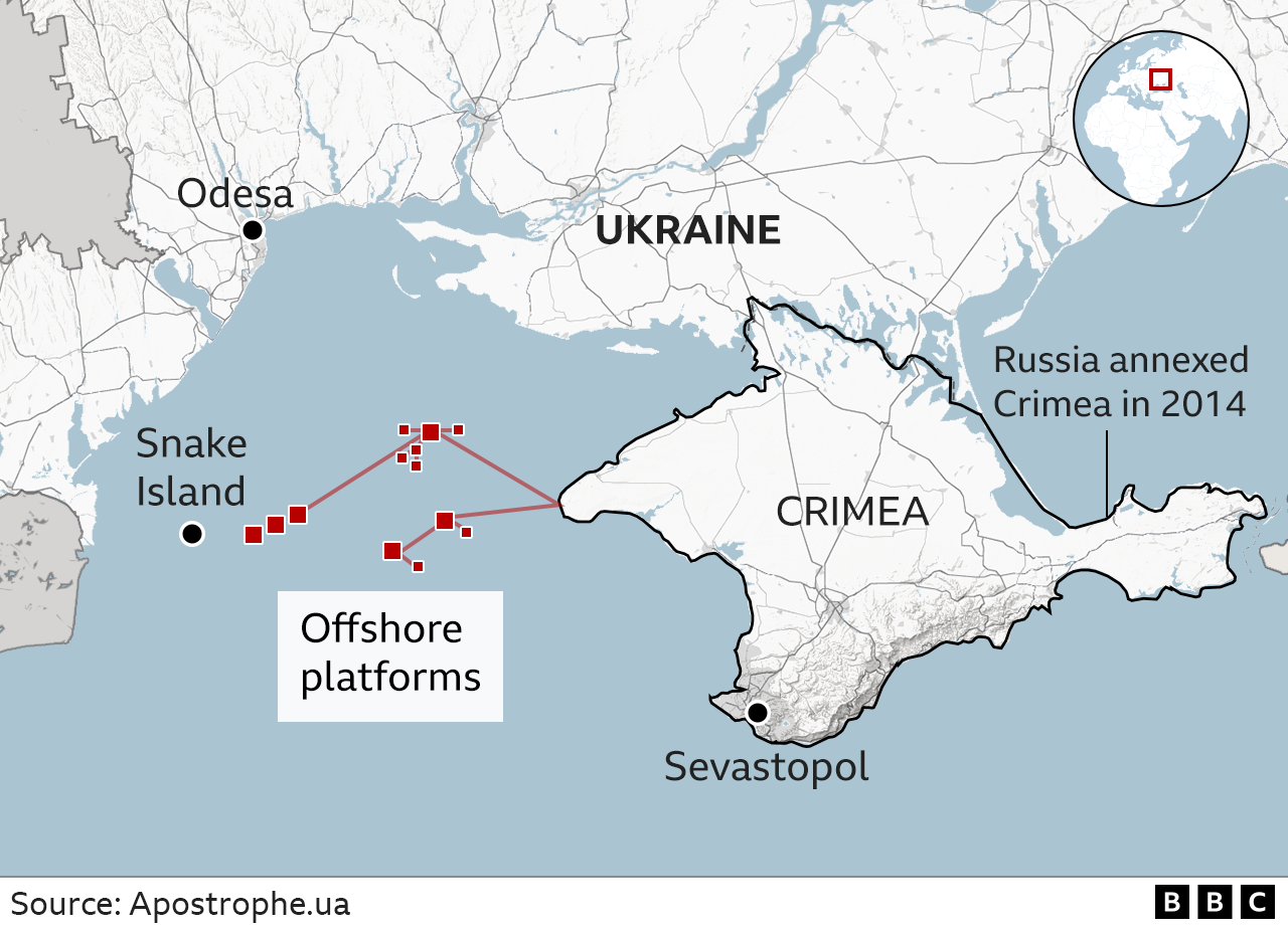 Карта, показывающая расположение буровых платформ к западу от Крыма.