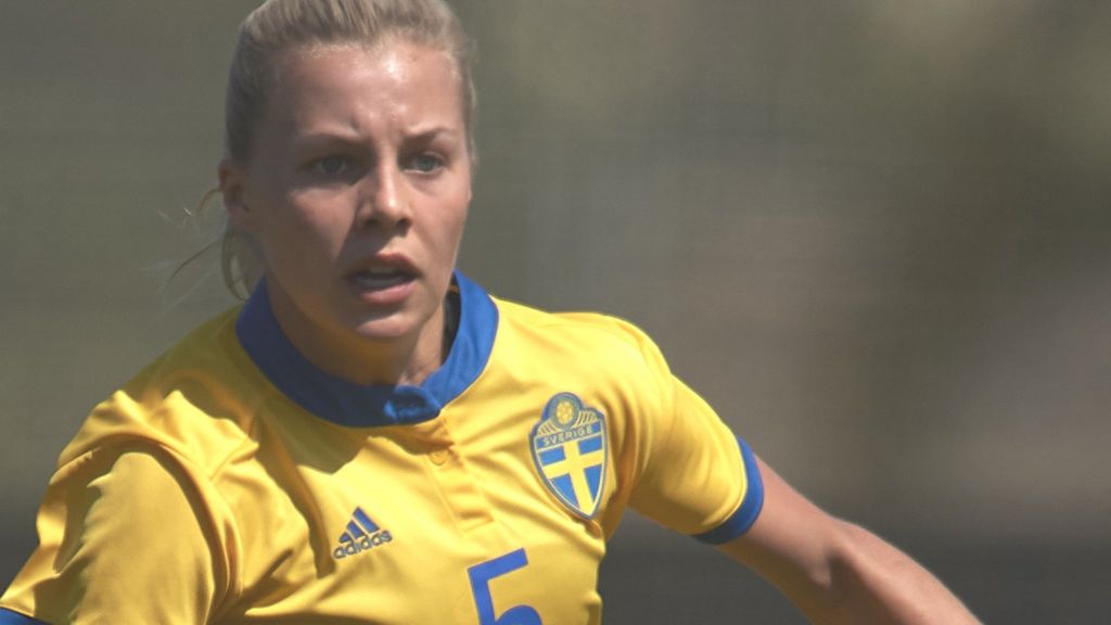 Lotta Okvist Manchester United Women Sign Swedish Defender c Sport