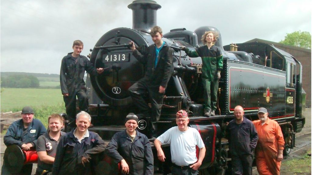 East Somerset Railway brings 1952 locomotive back into service