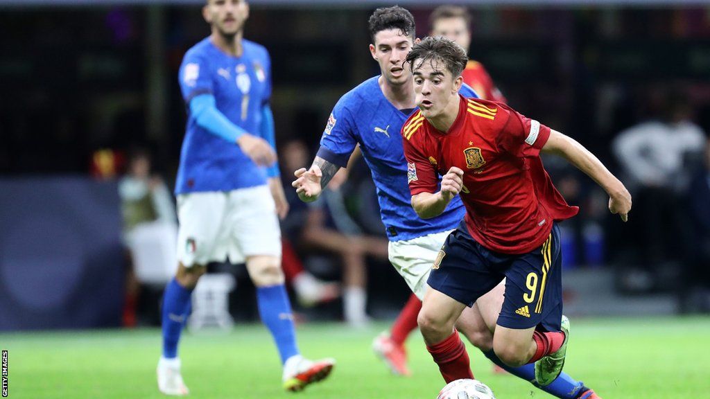 Pablo Gavi in action for Spain against Italy in the 2021 Nations League semi-final.