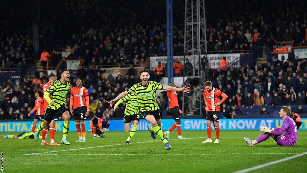 Declan Rice celebrates his late winner for Arsenal against Luton