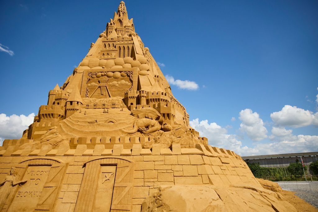Tallest sandcastle in the world built in Denmark BBC Newsround