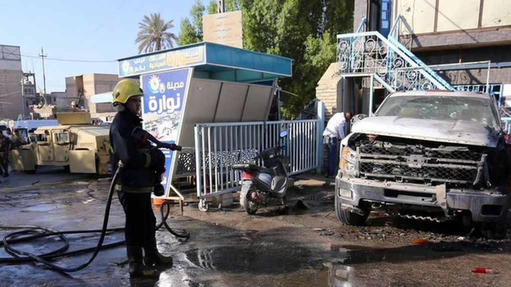 Iraq suicide bomb IS kills at least 20 BBC News