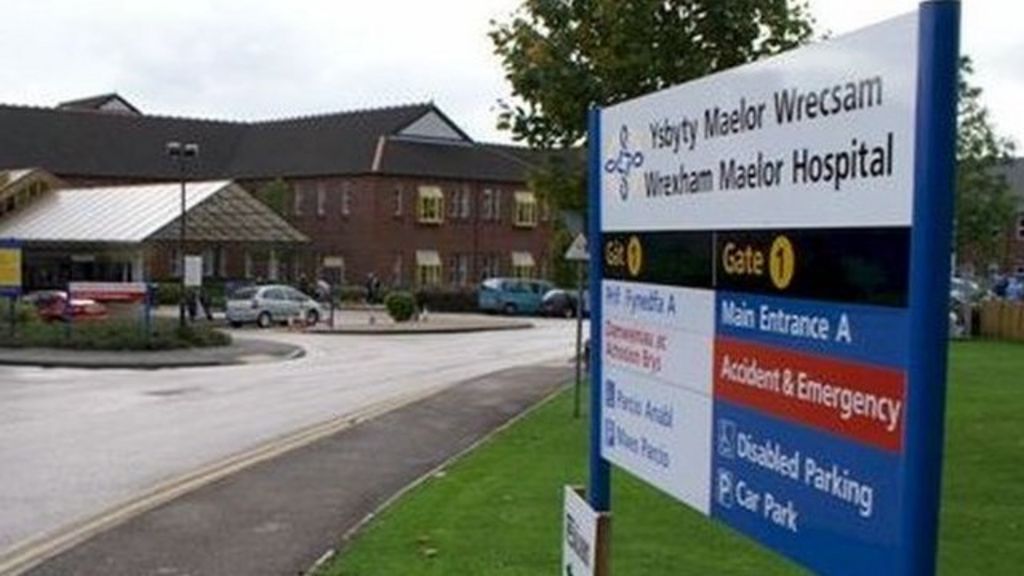 Dyfarniad naratif mewn cwest i hunanladdiad heddwas