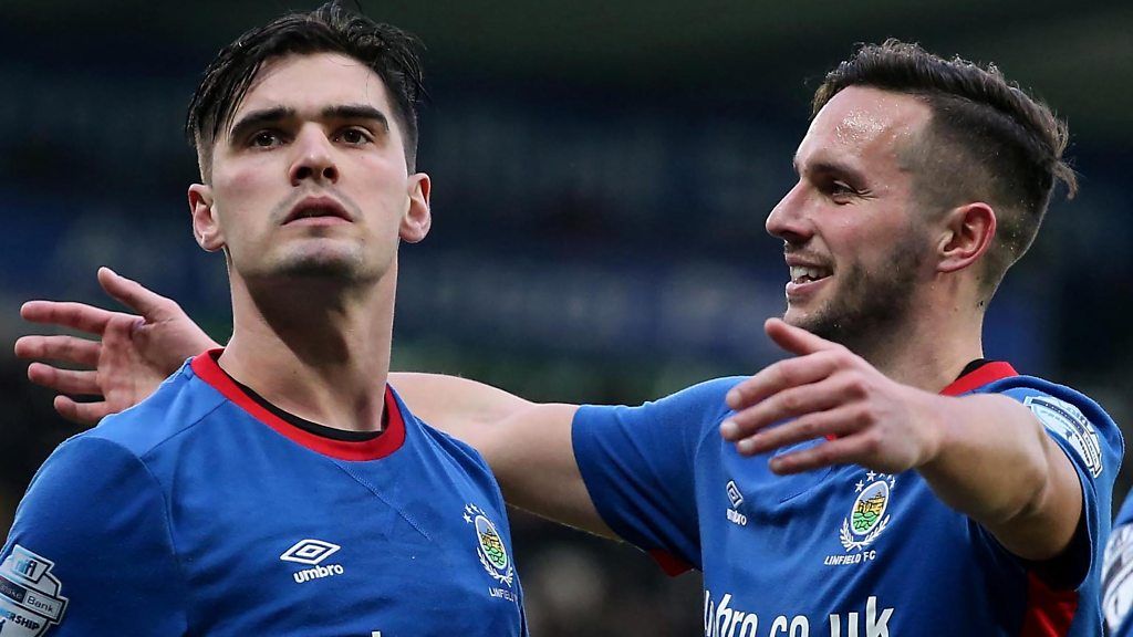 Linfield hammer Glentoran in Belfast derby BBC Sport