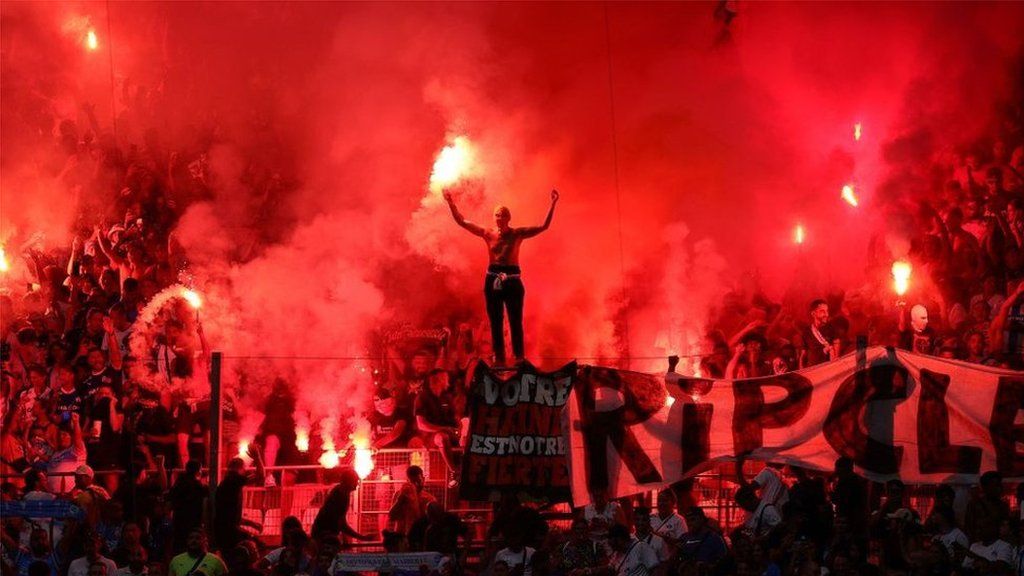 Marseille ultras celebrating