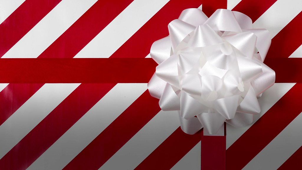 Plastic-free Christmas: Your Tips To Cut Back On Waste - BBC News