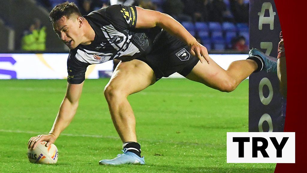 Rugby League World Cup Joseph Manu Scores Superb Solo Try BBC Sport