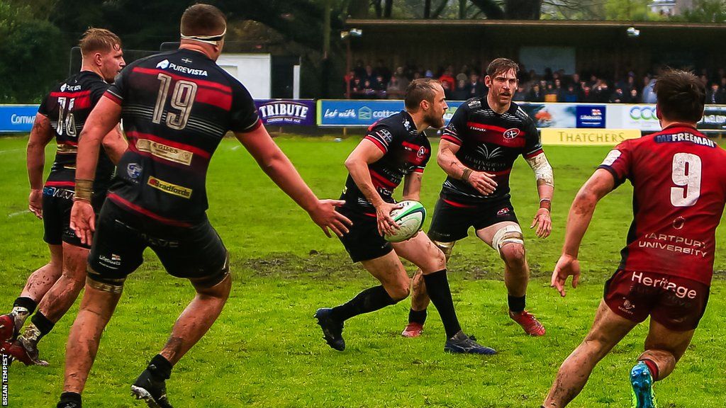 Cornish Pirates players in action