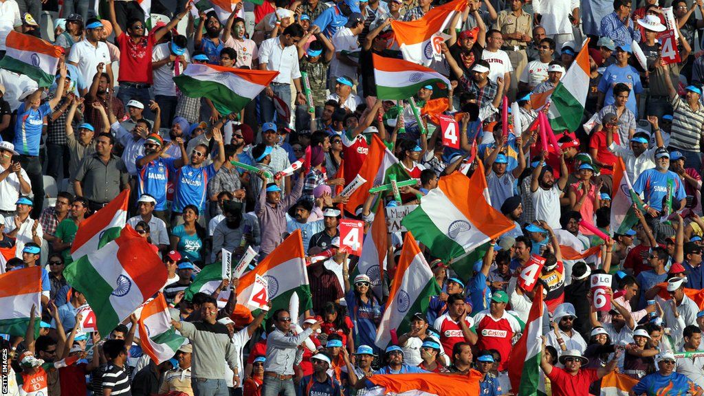 India fans cheers during the 2011 World Cup semi-final against Pakistan