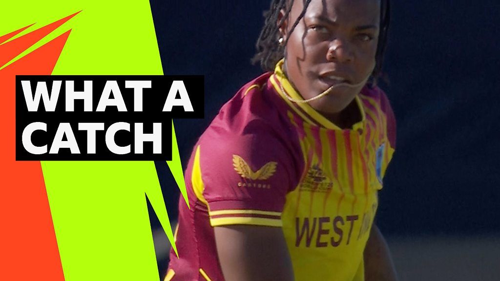 Henry takes 'astonishing' catch to remove Dunkley