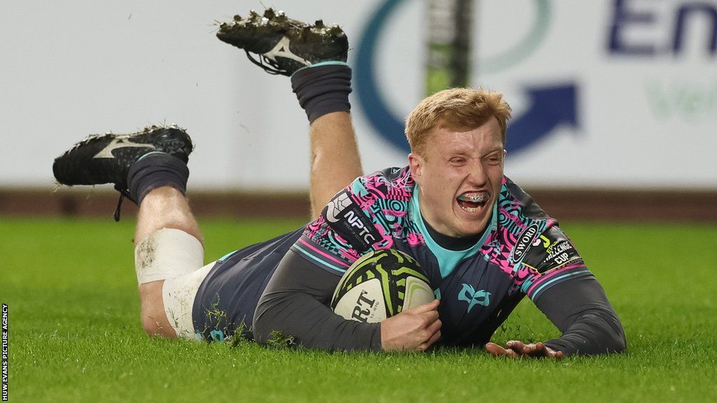 Iestyn Hopkins played at full-back against Perpignan after featuring on the wing against Cardiff