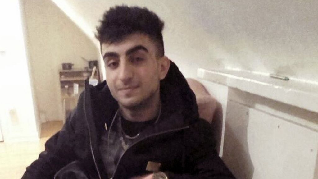 Asylum seeker attacked in Croydon 'thought he would die' - BBC News