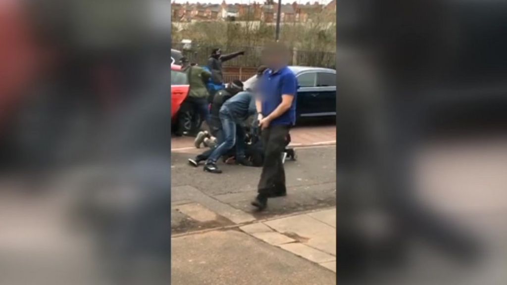 Birmingham anti-terror police grab suspects from car