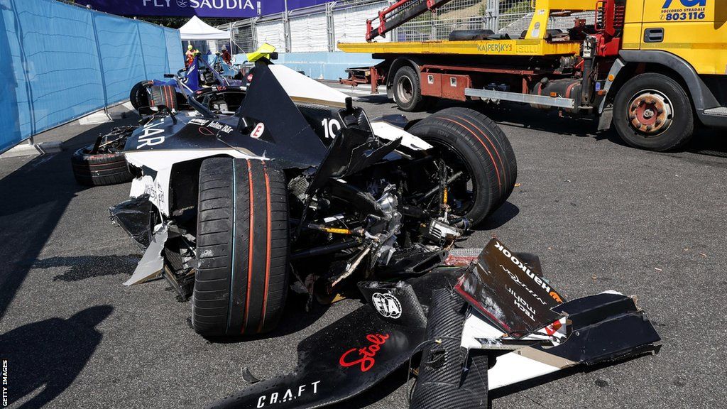 Formula E: Jake Dennis leads title race before 'high-pressure weekend ...