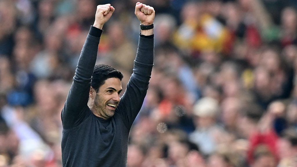 Arsenal 3-1 Manchester United: Arteta praises 'magnificent' Arsenal