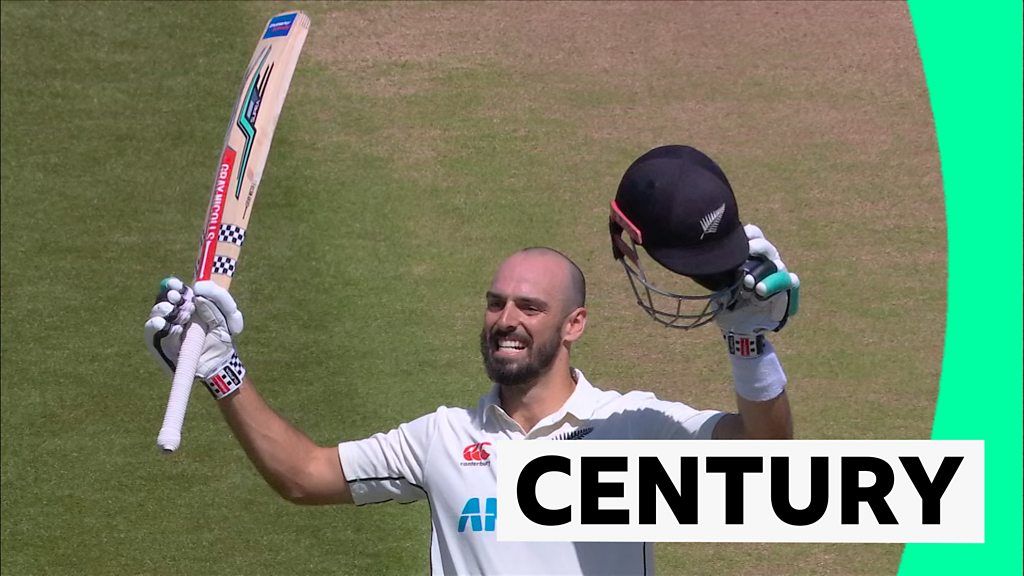 England v New Zealand: Daryl Mitchell brings up second century of series