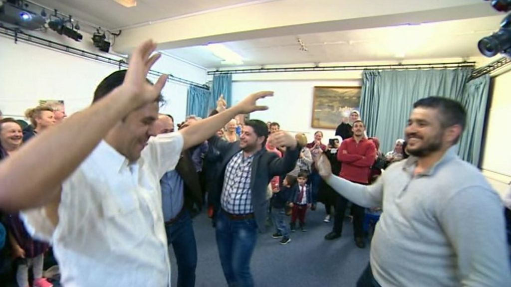 Syrian refugees thank people of Ystradgynlais with party