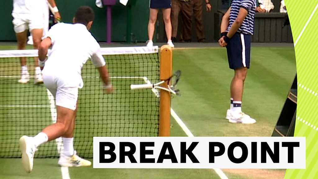 Wimbledon 2023: Novak Djokovic smashes racquet as Carlos Alcaraz breaks in fifth set