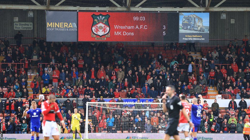 Wrexham Defeat To MK Dons 'a Reality Check' Says Boss Phil Parkinson ...