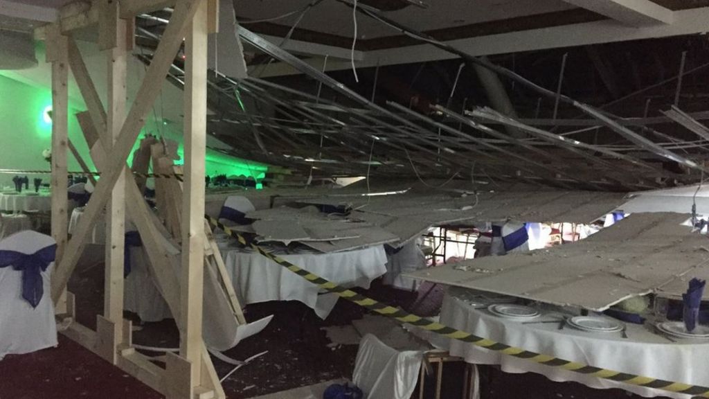 Ceiling Collapse At Birmingham Primary School Prom Bbc News