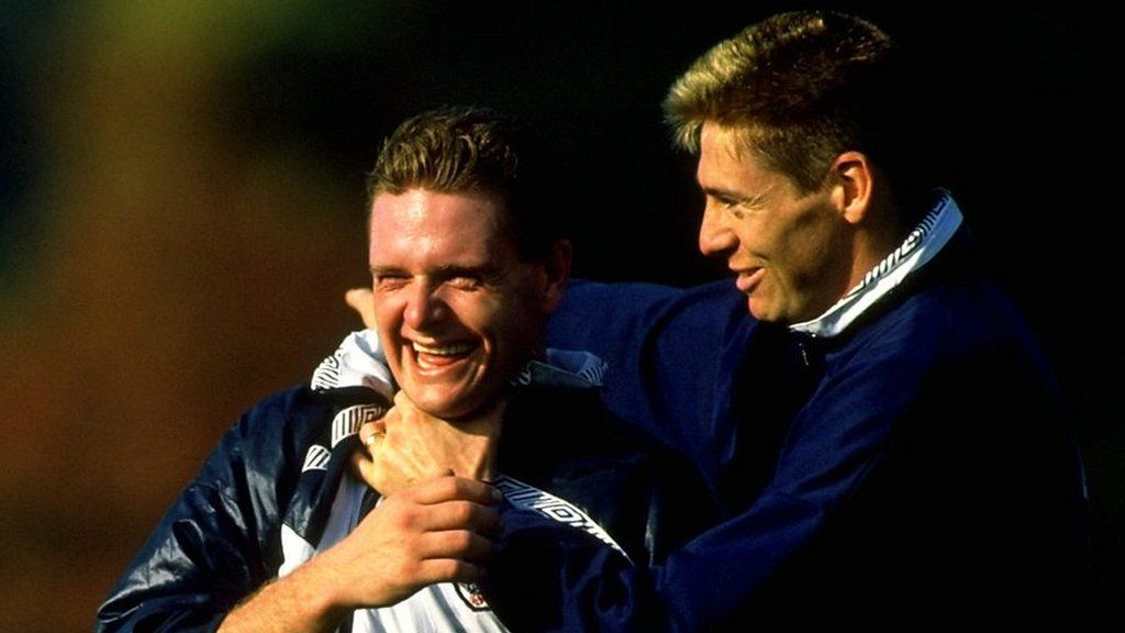 Waddle: It wasn't easy rooming with Gascoigne