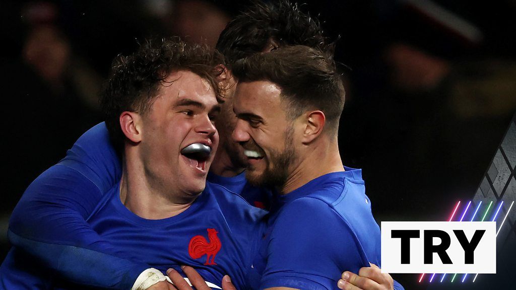 Six Nations: Watch Damian Penaud score brilliant try as France beat England 53-10