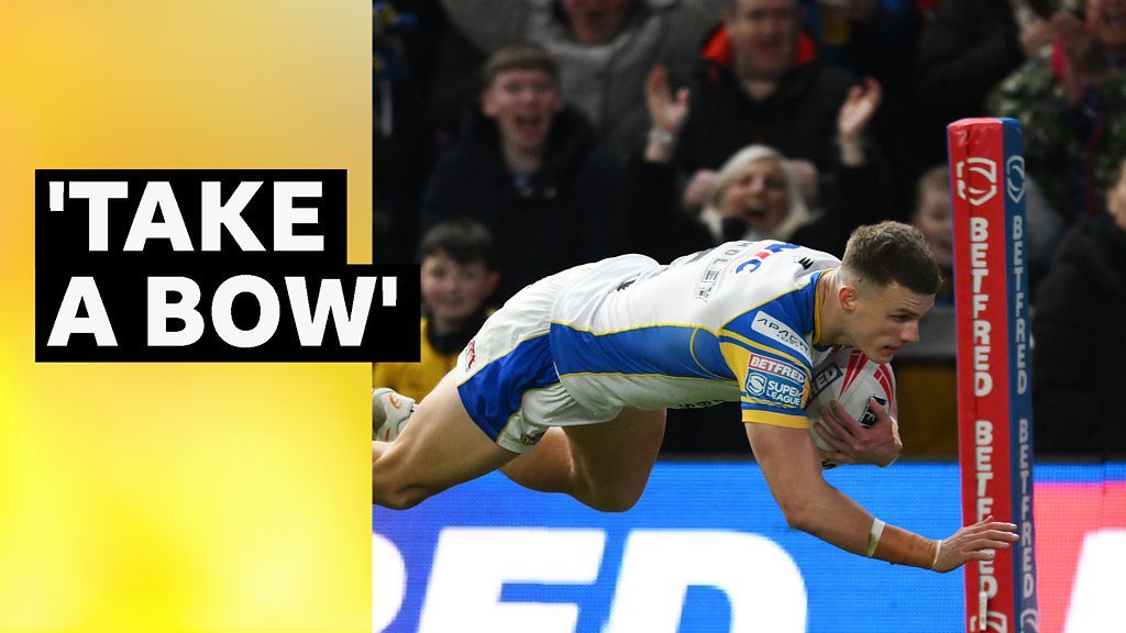 Handley scores 'one of the great Super League tries'