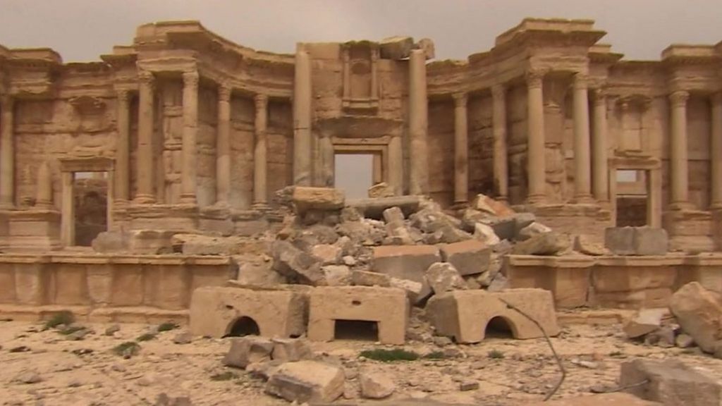 IS leaves trail of destruction in Syria's Palmyra BBC News