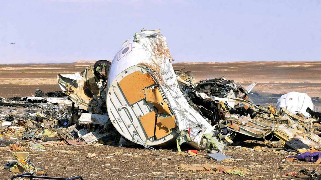 Russian plane crash: Russia suspends Egypt flights - BBC News