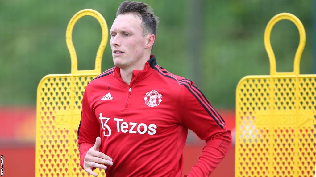 Phil Jones training with Manchester United